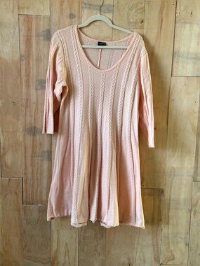Torrid Women’s Size 2 Cable Knit Sweater Dress Solid Light Pink Sleeves #2171